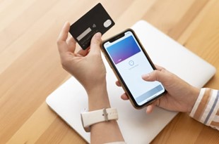 CLIENTE ABRIU O EXTRATO E VIU QUATRO TRANSAÇÕES QUE NÃO FEZ – FINTECHS VÃO PAGAR R$ 68 MIL