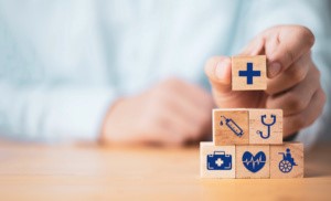 STJ CONDENA PLANO A COBRIR CIRURGIA ROBÓTICA PARA CÂNCER DE PRÓSTATA MESMO FORA DO ROL DA ANS
